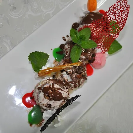 Отель Resort&spa Kamelot Каменица